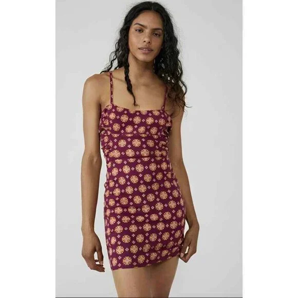 Free People Center of Attention Mini Dress in Fig Womens Size Small Medium NWT - Picture 2 of 5